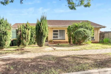 33 Marrett Dr, Ingle Farm, SA 5098