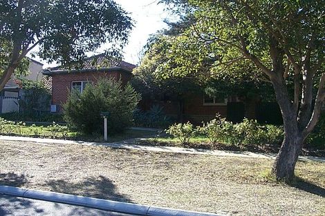 21 Zamia St, Mount Claremont, WA 6010