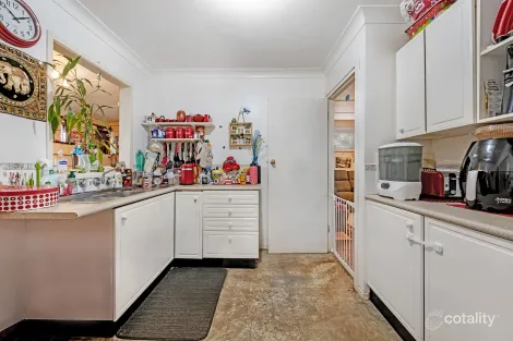 Property photo of 26 Dalnott Road Gorokan NSW 2263