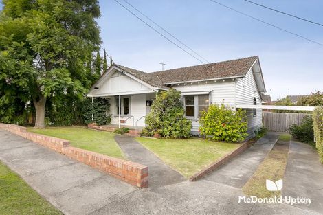 8 Mccarron Pde, Essendon, VIC 3040