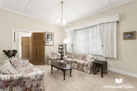 Property photo of 8 McCarron Parade Essendon VIC 3040
