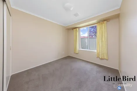 Property photo of 19 Patrick Brick Court Queanbeyan East NSW 2620