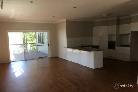 Property photo of 10 Alford Street Mount Lofty QLD 4350