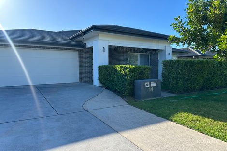 14 Sandcastle St, Fern Bay, NSW 2295