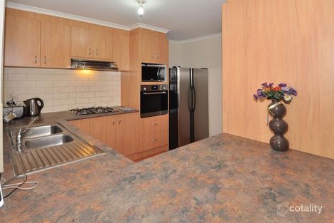 Property photo of 19 Moneghetti Place Burnside VIC 3023
