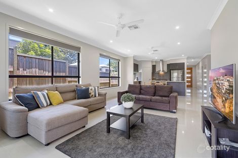 Property photo of 1 Sanctuary Close Eight Mile Plains QLD 4113