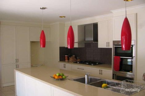 Property photo of 20 Perry Court Roxburgh Park VIC 3064