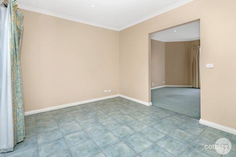 2/11 Alexander Ave, Wendouree, VIC 3355