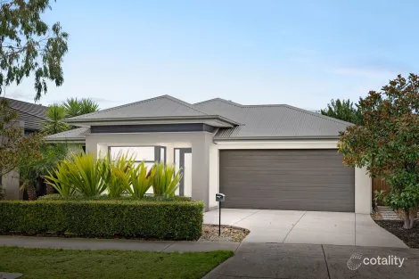 Property photo of 21 Terama Chase Werribee VIC 3030