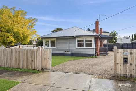 24 Surrey St, Mornington, VIC 3931