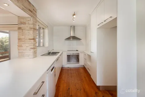 Property photo of 435 Parkview Crescent Lavington NSW 2641