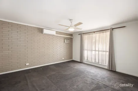 Property photo of 435 Parkview Crescent Lavington NSW 2641