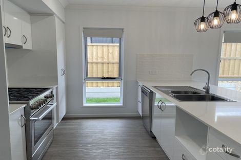 Property photo of 12 Kendall Street Walloon QLD 4306