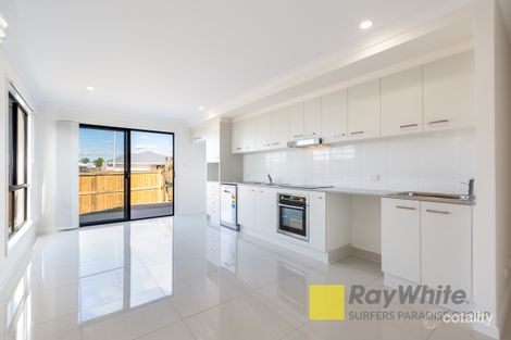 Property photo of 2/24 Mount Mitchell Street Park Ridge QLD 4125