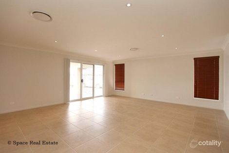 Property photo of 34 Rosecomb Road Spring Farm NSW 2570