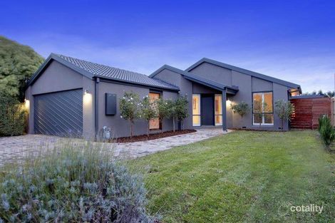 14 Parkside Cres, Mornington, VIC 3931
