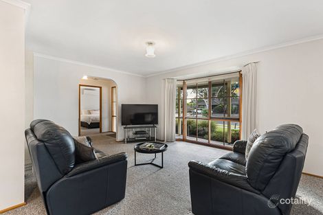 Property photo of 13 Lance Close Aspendale Gardens VIC 3195