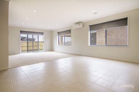 Property photo of 8 Glider Street Mount Duneed VIC 3217