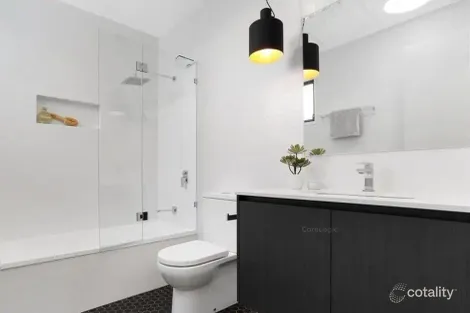 Property photo of 9 Mearns Street Fairfield QLD 4103