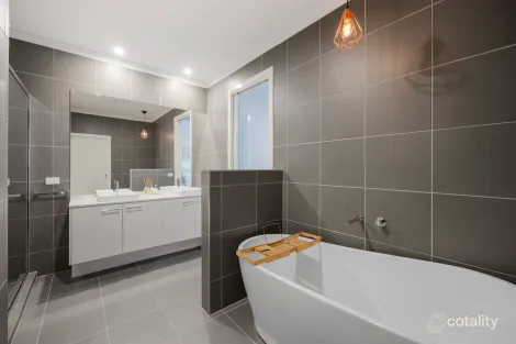 Property photo of 5 Elmore Avenue Eynesbury VIC 3338