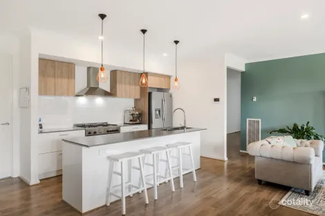 Property photo of 5 Elmore Avenue Eynesbury VIC 3338