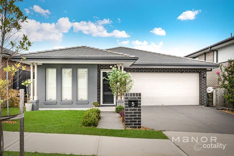 5 Wadham St, Box Hill, NSW 2765