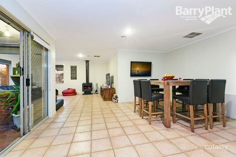 Property photo of 48 Cherryhills Drive Cranbourne VIC 3977