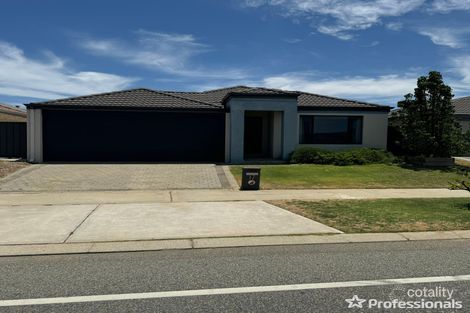 17 Lannam Rd, Hilbert, WA 6112