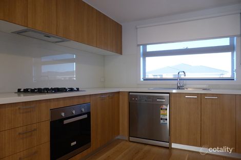 Property photo of 71 Seagrass Crescent Point Cook VIC 3030