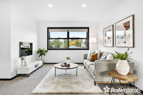 Property photo of 13 Tiverton Circuit Mooroolbark VIC 3138
