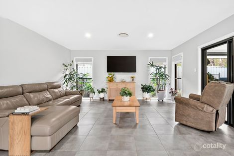 Property photo of 13 Quandong Place Kew NSW 2439