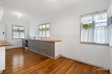 Property photo of 22 Gomer Booval QLD 4304