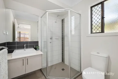 Property photo of 12 Trainor Street Doreen VIC 3754