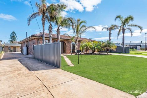 Property photo of 27 Nedland Crescent Port Noarlunga South SA 5167