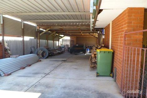 Property photo of 18 Cordelia Road Armadale WA 6112