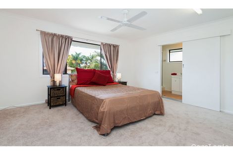 Property photo of 19 Nandina Street Macgregor QLD 4109