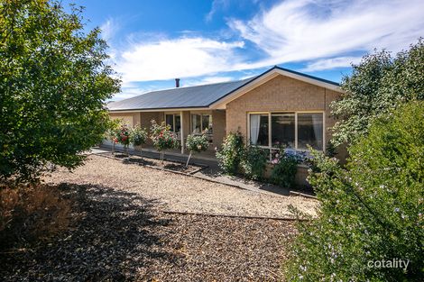 Property photo of 6 Sullivan Court Romsey VIC 3434