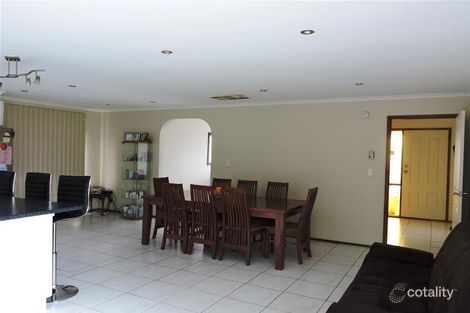Property photo of 5 Dowell Court Dandenong North VIC 3175
