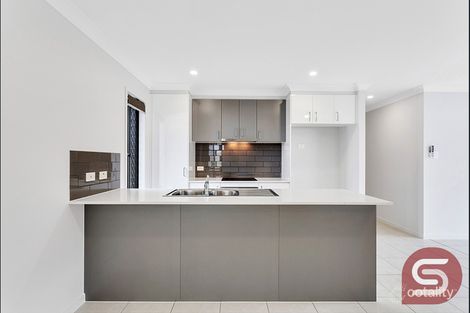 Property photo of 13 Cooper Way Spring Mountain QLD 4300