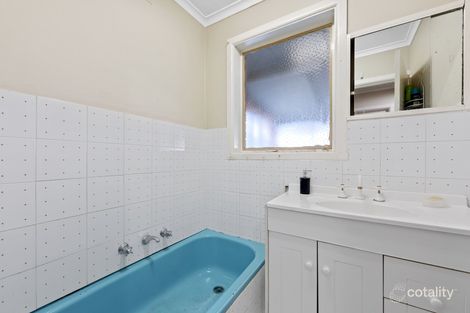 Property photo of 37 Rockbank Road Ardeer VIC 3022