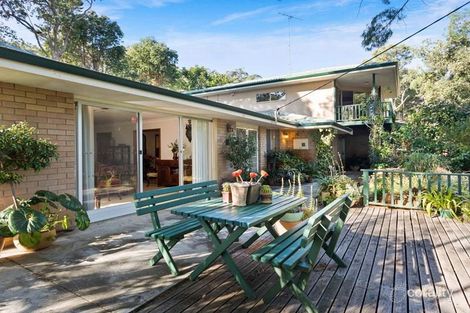 4 Currawong Dr, Gooseberry Hill, WA 6076
