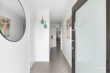 Property photo of 14 Munburra Parade Smithfield QLD 4878