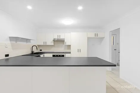 Property photo of 5 Forrest Court Urraween QLD 4655