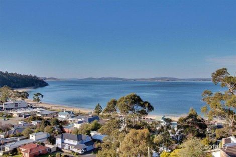 3/52 Roslyn Ave, Kingston Beach, TAS 7050