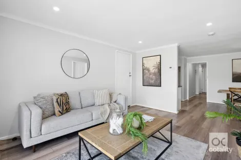 Property photo of 30 Fairview Grove Hackham West SA 5163
