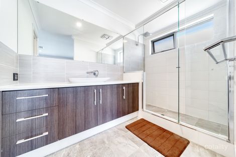 Property photo of 8 Ogilvie Way Harrisdale WA 6112