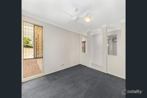 Property photo of 12 Chatfield Close Oxley QLD 4075