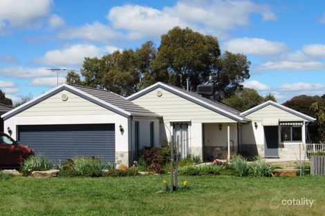 Property photo of 36 Sunny Park Close Gisborne VIC 3437