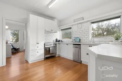 Property photo of 76 Broadway Capel Sound VIC 3940