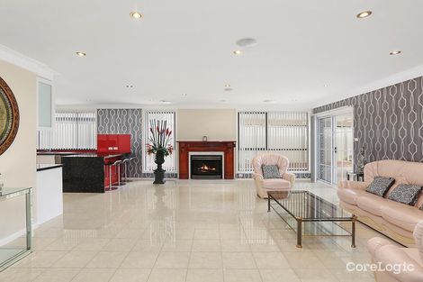 Property photo of 92 Gooraway Drive Castle Hill NSW 2154
